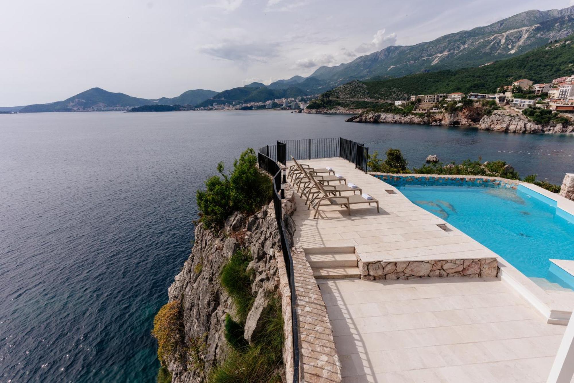 Blanche Cliff Apartments Ilha Sveti Stefan Exterior foto